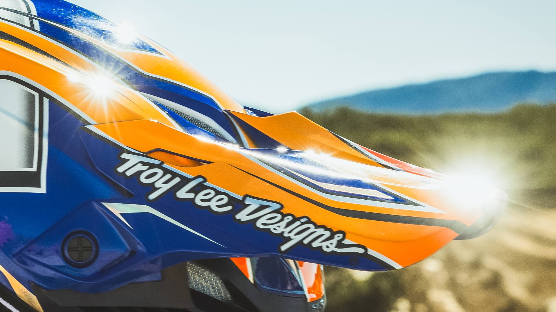 FOR SQUAD SEASON 03 アートマット ステラ Evasive Motorsports: HKS x Bride Stradia III 2025 Seat