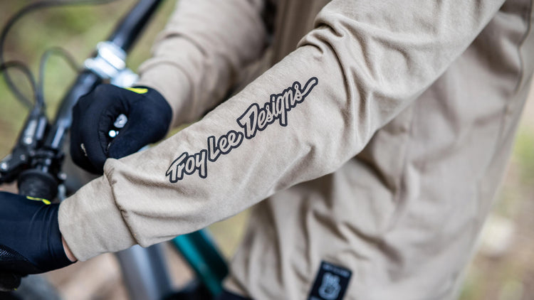 New Arrival Pants and Shorts