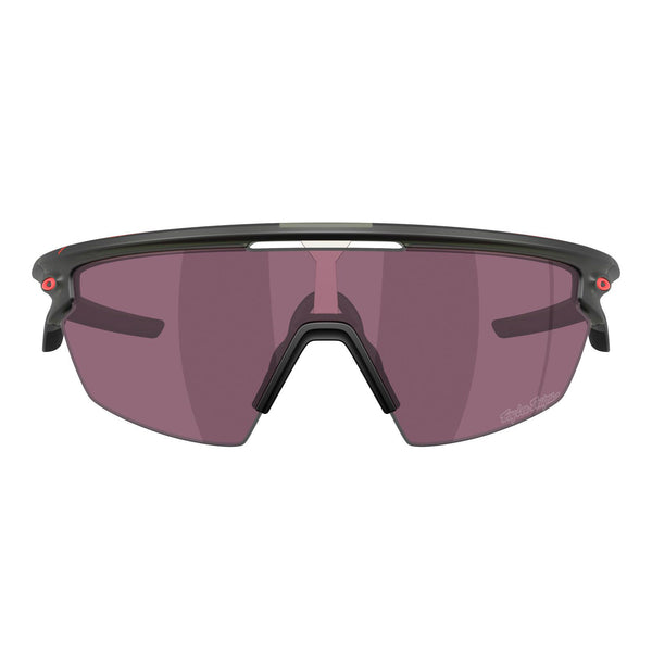 0OO9403__940322__P21__noshad__