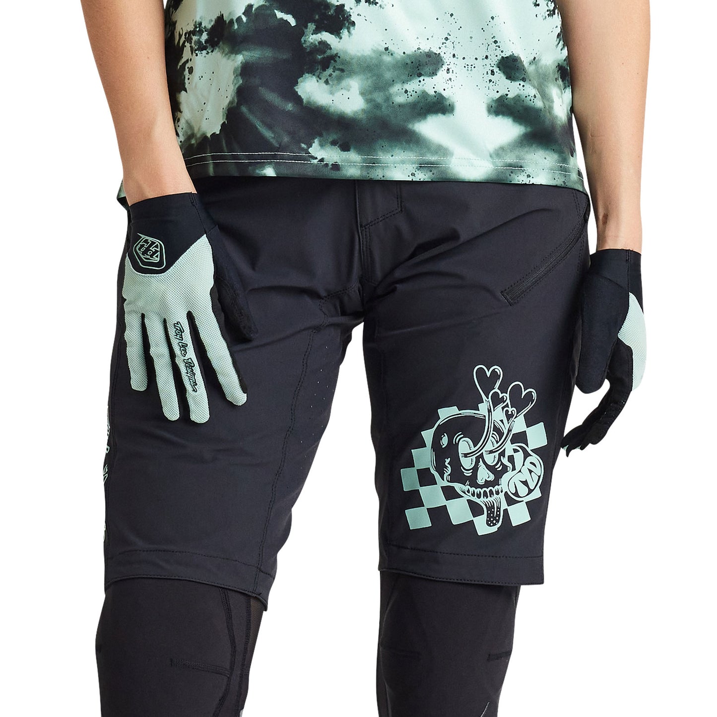 Womens Lilium Short Shell Micayla Gatto Watercolor Black