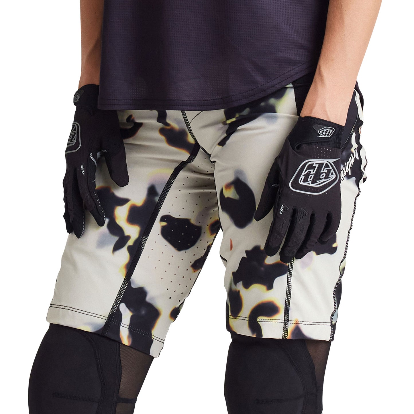 Womens Luxe Short Shell Tortoise Cream