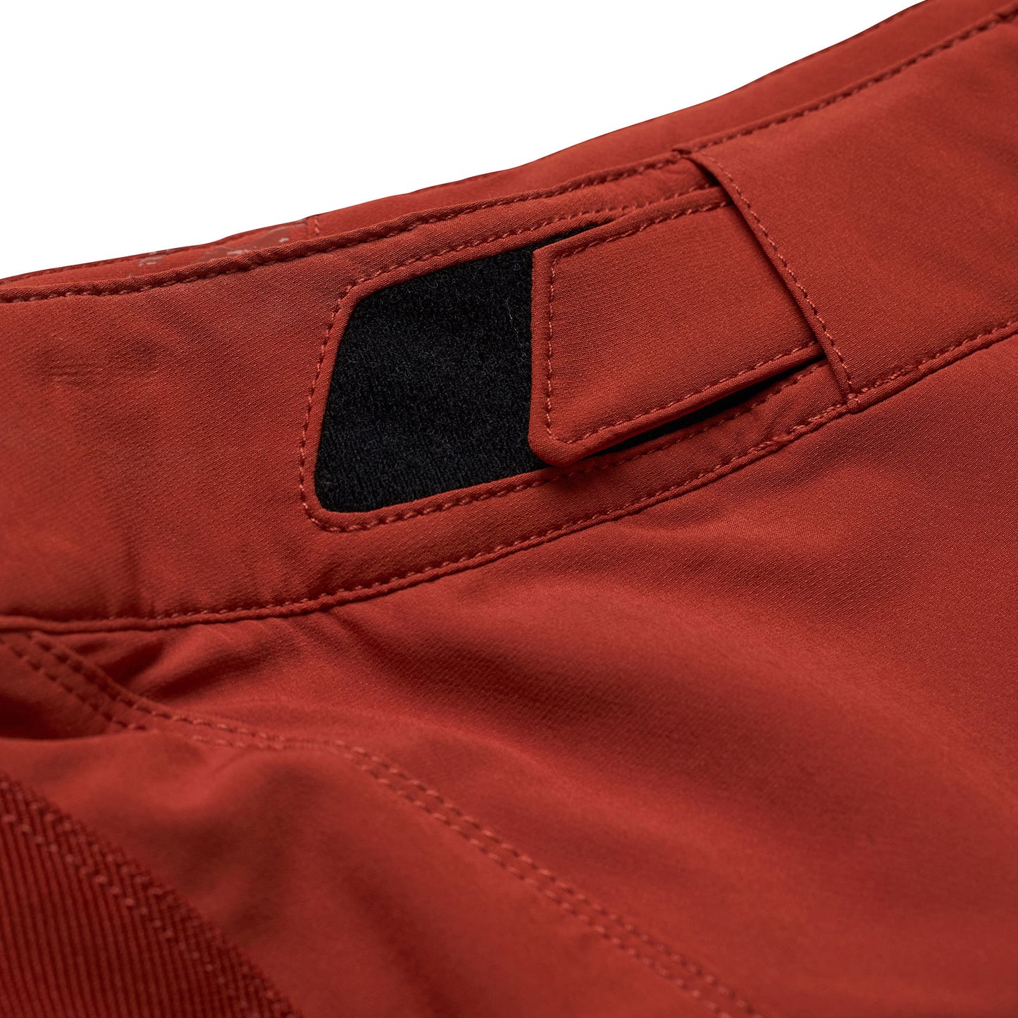 Womens Mischief Short W/Liner Solid Henna