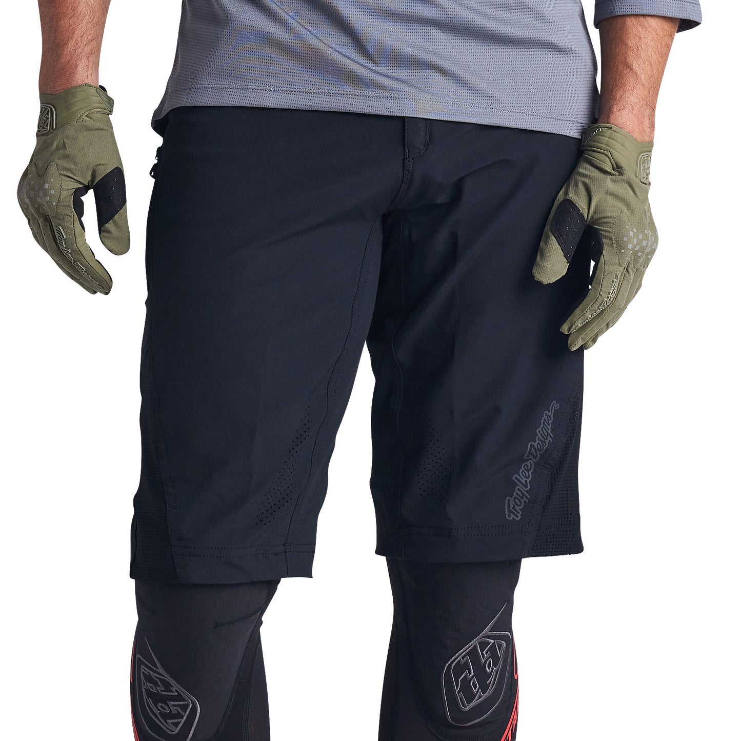 Ruckus Short W/Liner Solid Black