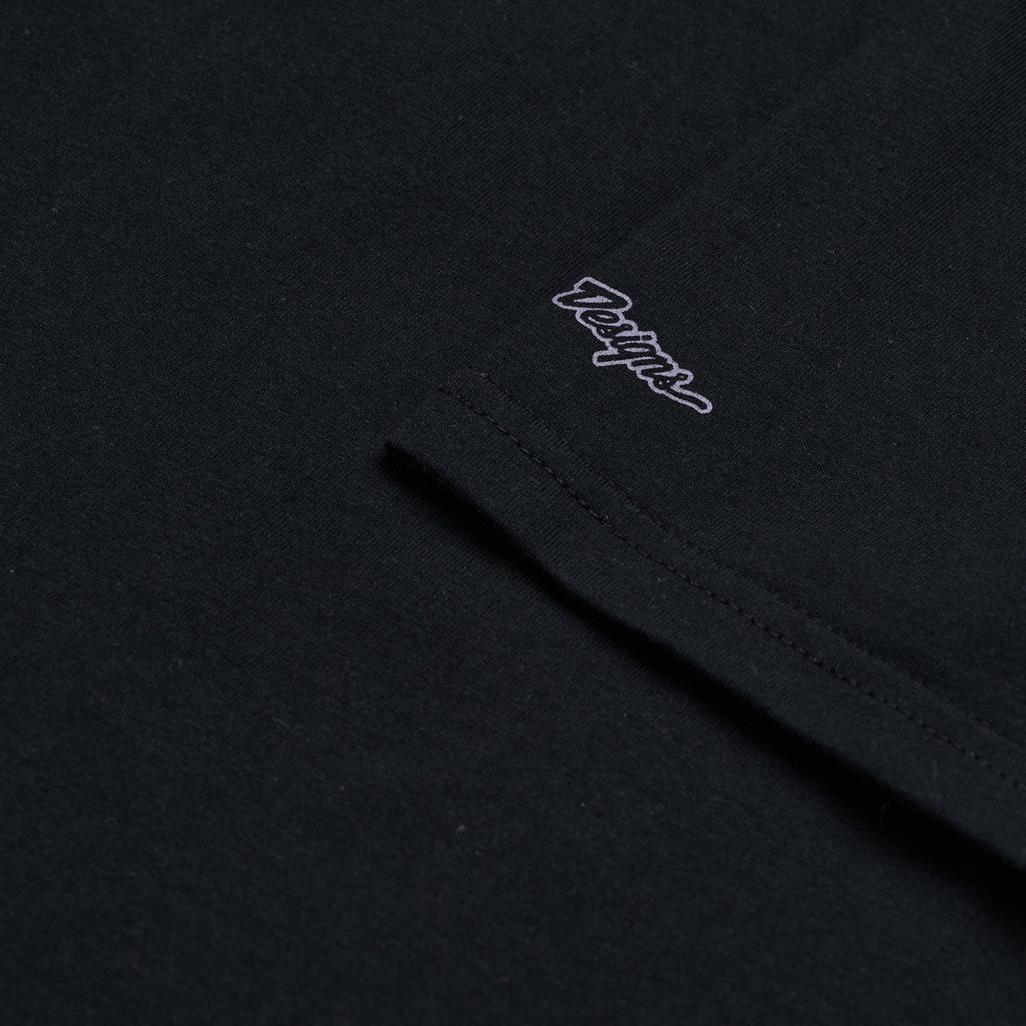 Womens Short Sleeve Tee Peace Out Black