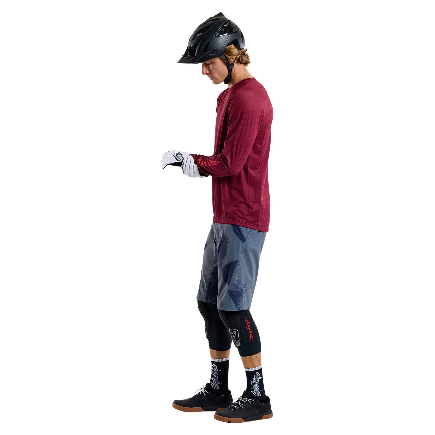 Skyline Air Short Shell Flared Steel