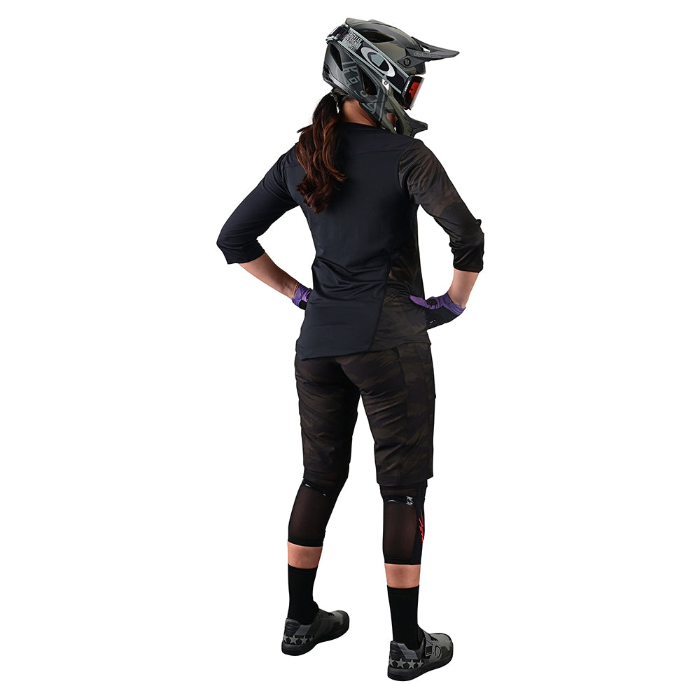 Womens Mischief Short No Liner Brushed Camo Army