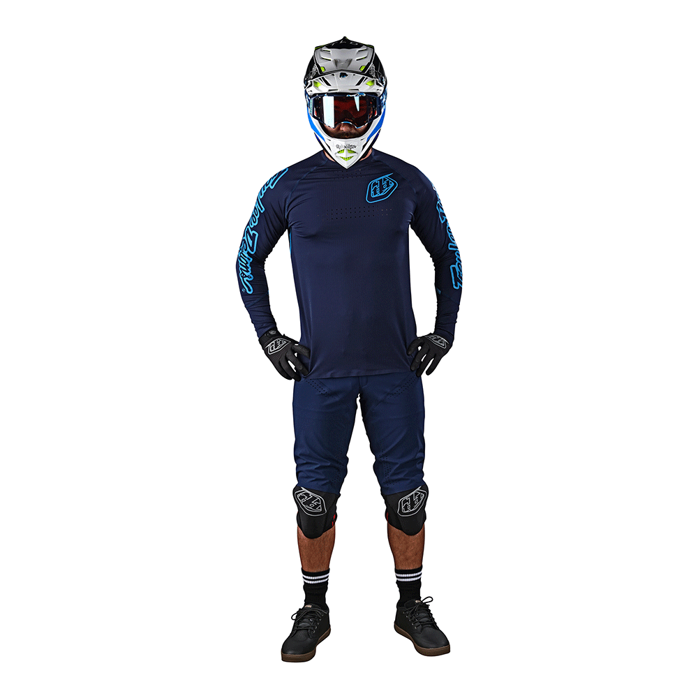 Sprint Ultra Short Solid Navy